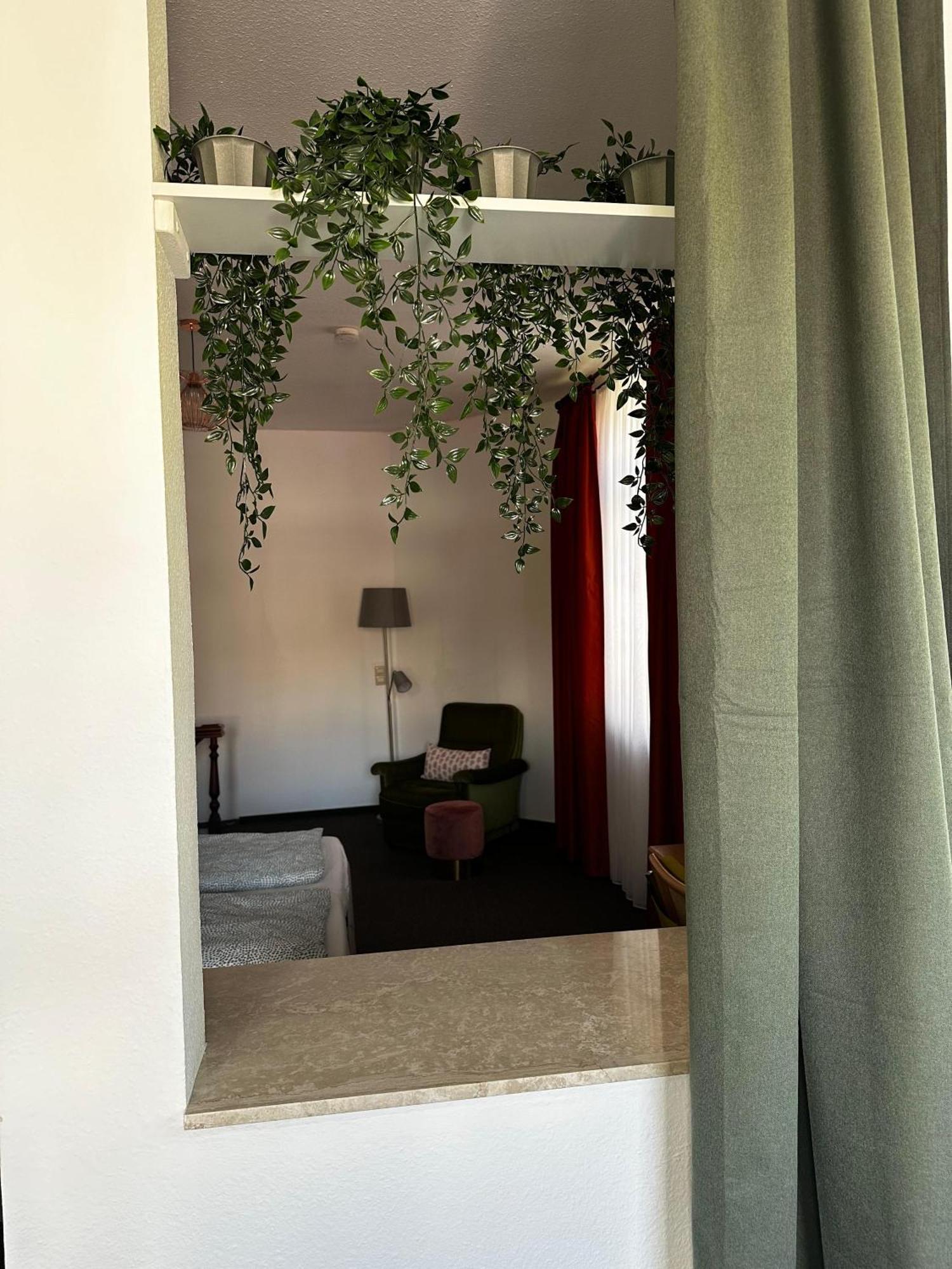 Maisonettewohnung Im Loft Stil Mit Wunderschoener Terrasse Karlsruhe Luaran gambar